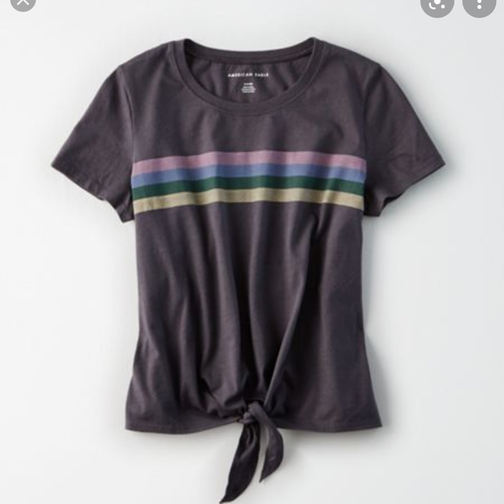 American Eagle Cropped T-shirt w/ front tie
